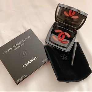(NIB) 💋CHANEL Levres Signees Chanel